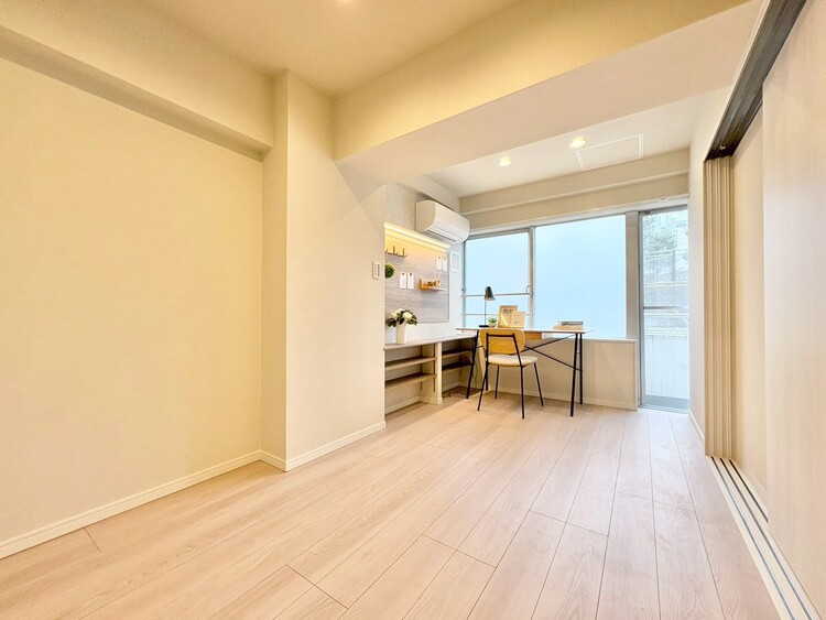 その他 清かで艶やかな時間をもたらしてくれる室内です。