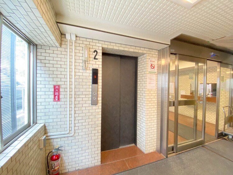 その他 エレベーター完備のため荷物が多くなっても安心。