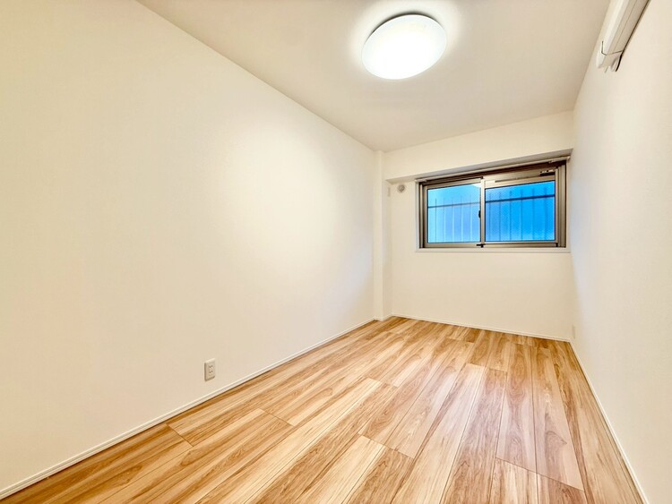 その他 清かで艶やかな時間をもたらしてくれる室内です。