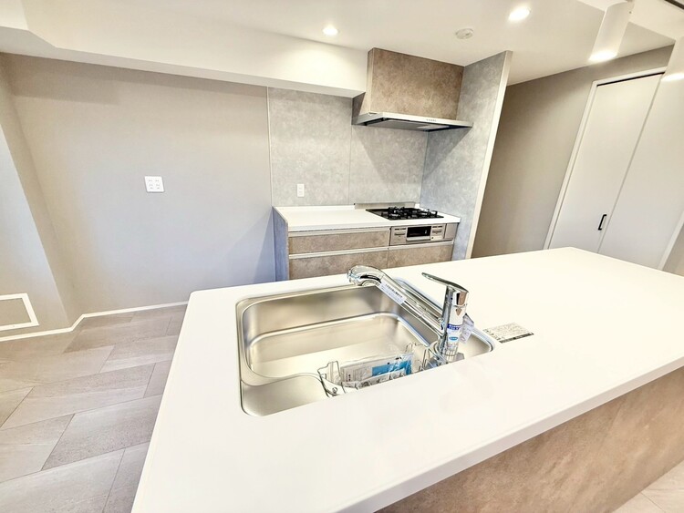 その他 使いやすくスタイリッシュなキッチン空間になっております。