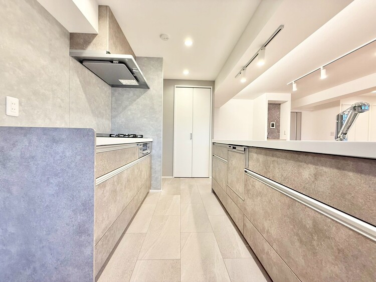 その他 開放感のあるキッチンスペース。調理をしながら、会話も弾みそうですね。