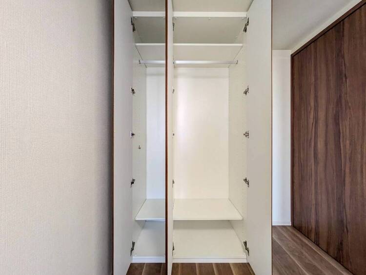 その他 家電やスーツケース、ストック品など何でも片付く嬉しい空間です。