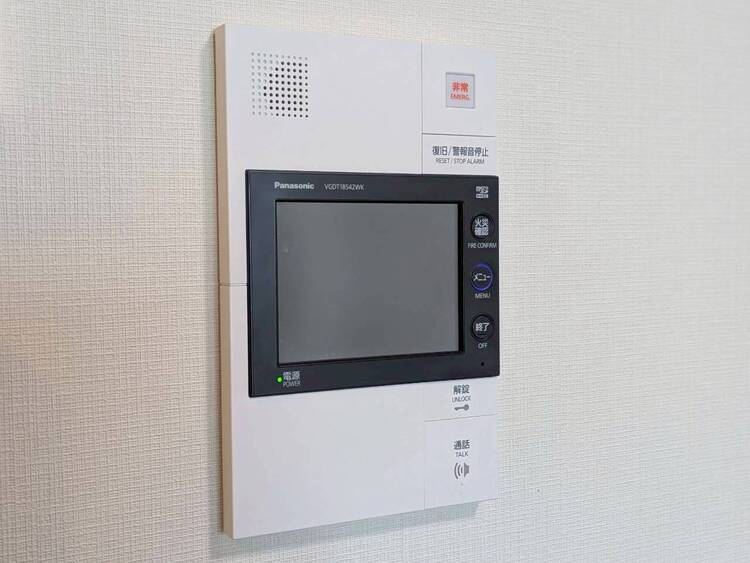 その他 誰が来てもわかる様にモニター付きインターホンを設置。