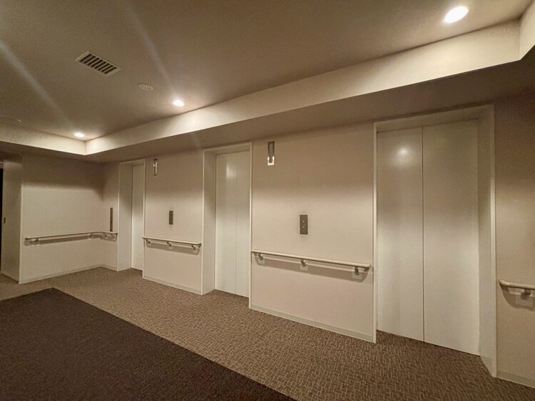 その他 エレベーター完備のため荷物が多くなっても安心。