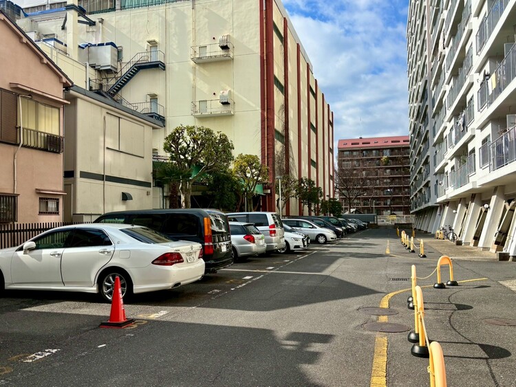 その他 駐車スペースが嬉しいですね。※空き状況は都度ご確認下さい。