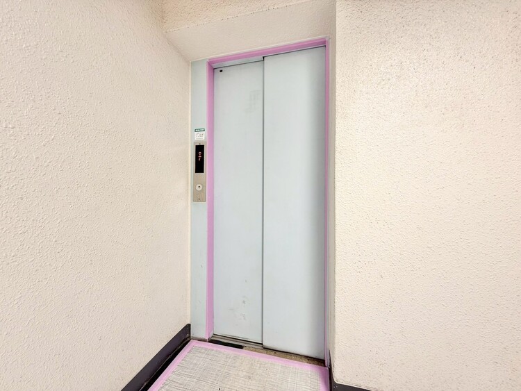 その他 エレベーター完備のため荷物が多くなっても安心。