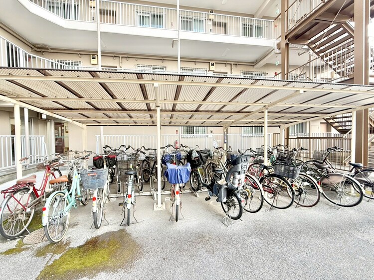 その他 駐輪場も綺麗に整頓されています。※空き状況は都度ご確認下さい。