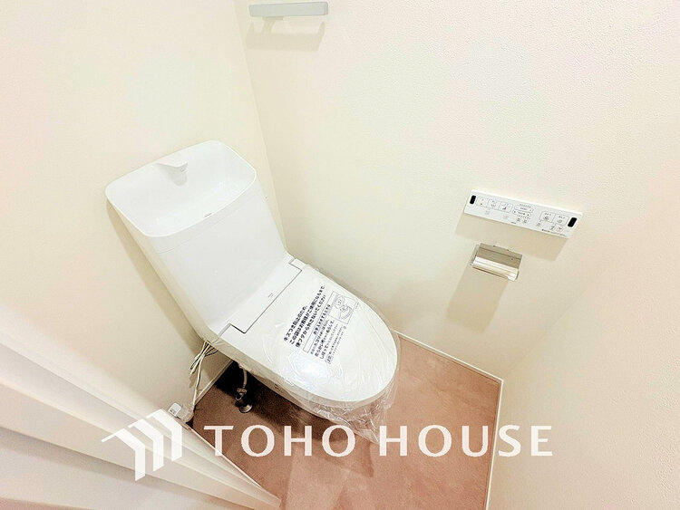 トイレ トイレには快適な温水洗浄便座付