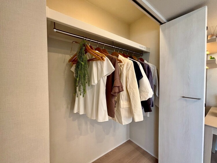 その他 家電やスーツケース、ストック品など何でも片付く嬉しい空間です。