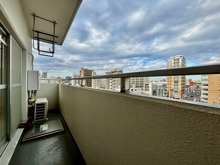 その他 朝の澄んだ空気や、夕方に吹く清々しい風を感じられるバルコニー。