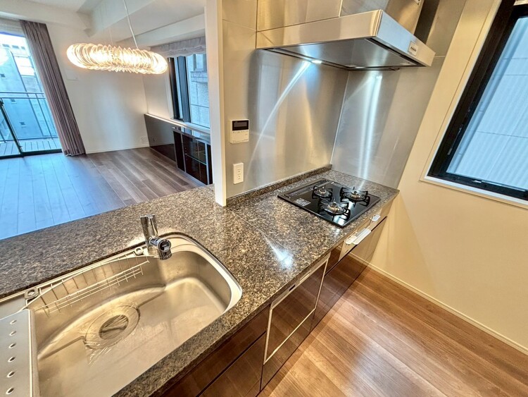 その他 開放感のあるキッチンスペース。調理をしながら、会話も弾みそうですね。