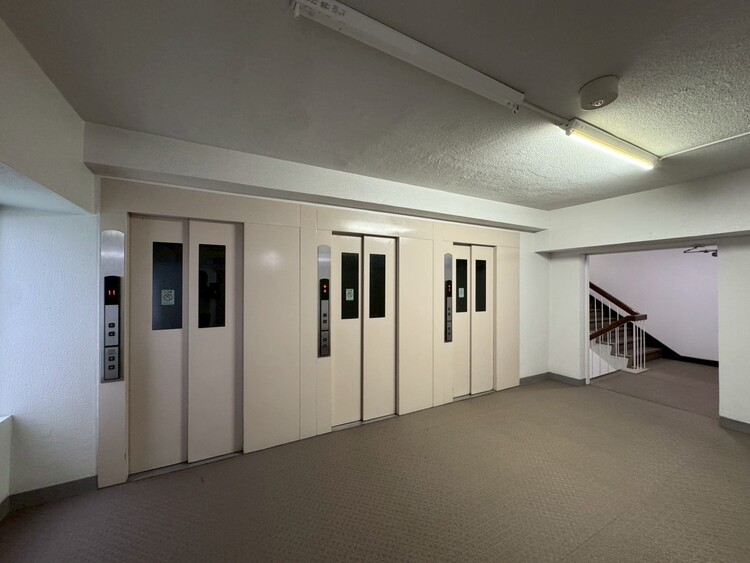 その他 エレベーター完備のため荷物が多くなっても安心。