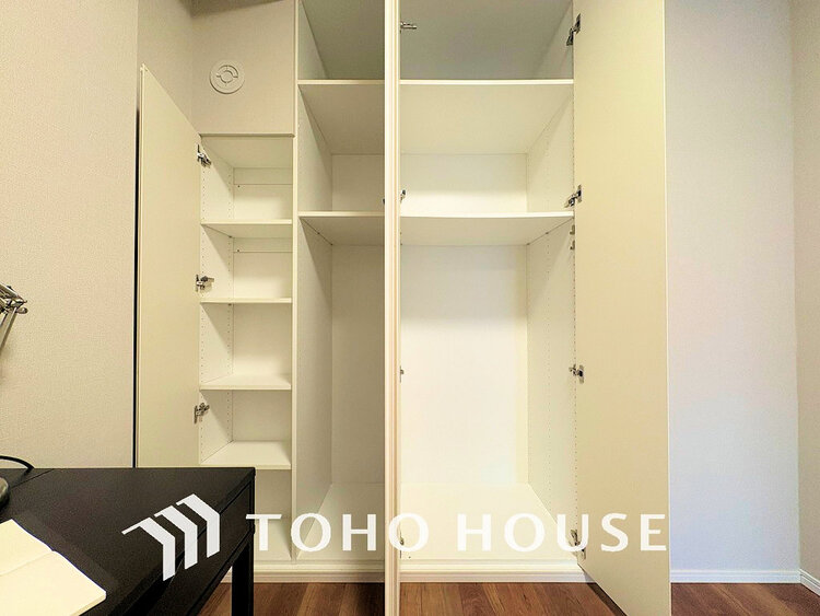 収納 居室　収納