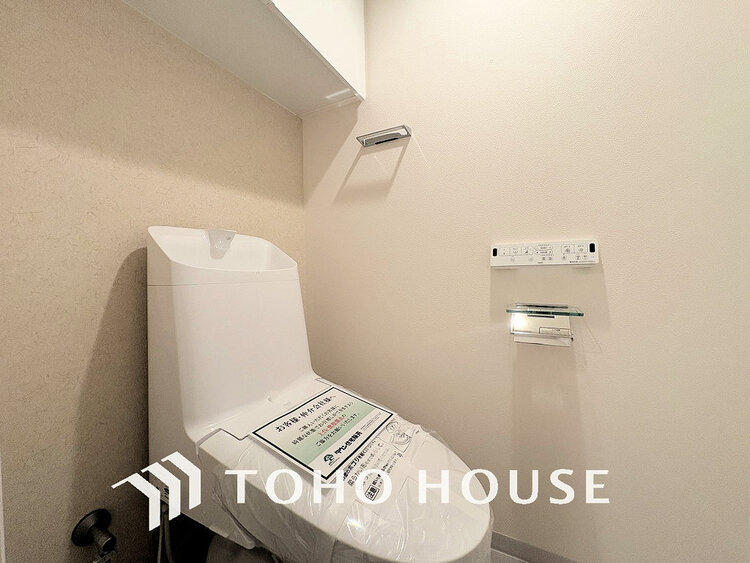 トイレ トイレには快適な温水洗浄便座付