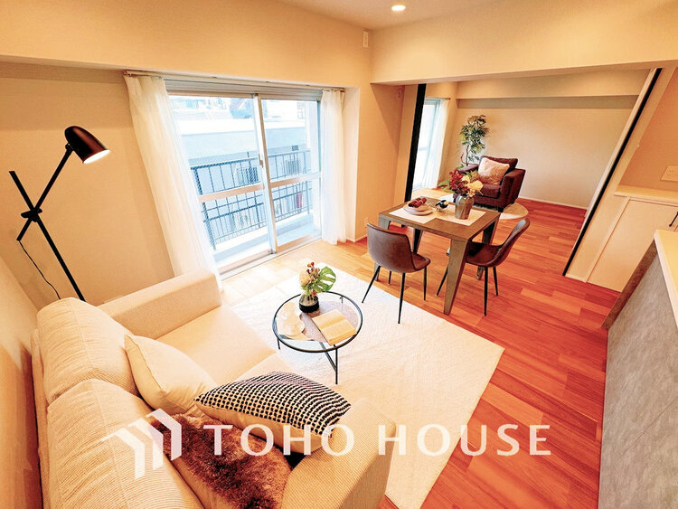 内装 ゆったりとくつろげる上質なリビングダイニング