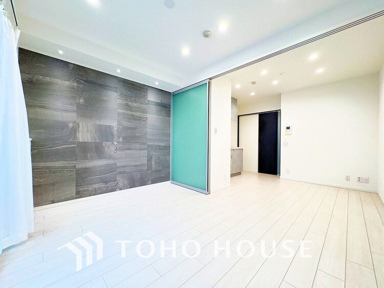 内装 シンプルですっきりとした室内は飽きのこない居心地の良い雰囲気