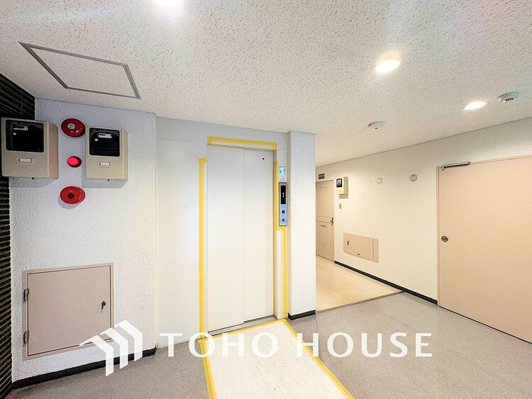 その他 エレベーター