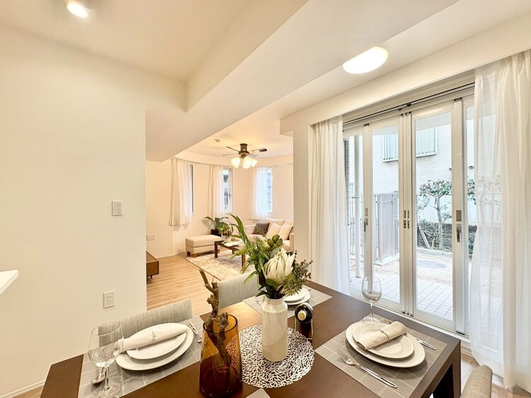 その他 通風・採光に優れ、心地よい光と風が溢れています。