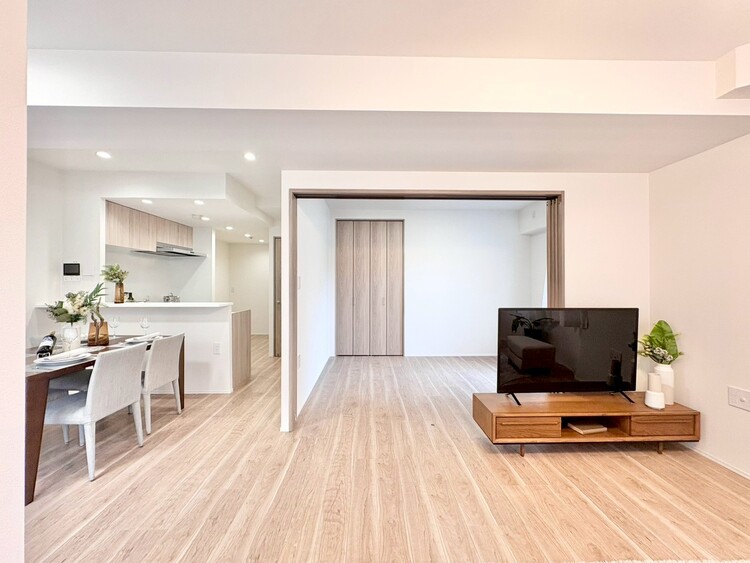 その他 シンプルな内装と偏り過ぎないデザインで統一しました。