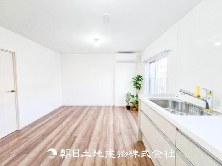 キッチン 毎日使う場所だからこそ、ストレスなく使えて、スムーズな家事ができる空間になっております。