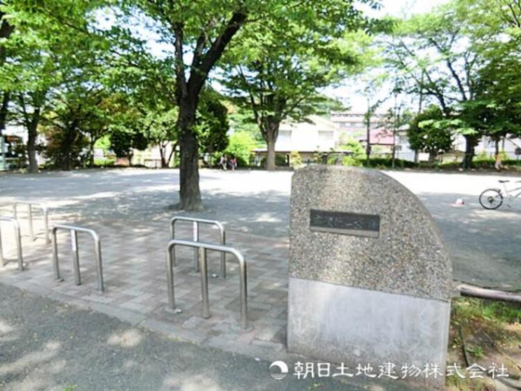 周辺 市沢第一公園280ｍ