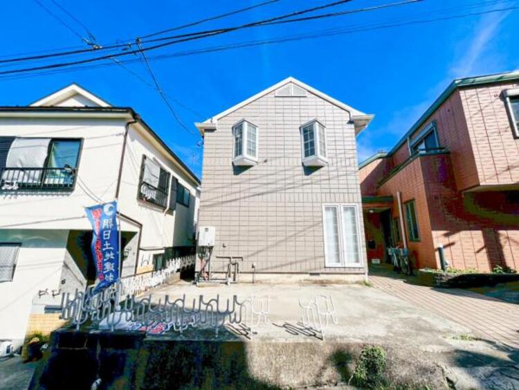 外観 住みやすさとデザイン性を両立させた欲張りな住宅が登場しました　相反しがちなことが相互作用でより良質に！本物だけが表現することができる質の高い機能美はよきものをつなげた古くからの伝統と最新技術の結晶です																			 
