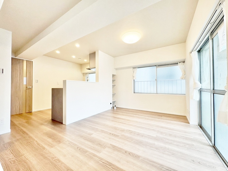 居間 「空間が織り成すひとつ先の住み心地」を演出します。