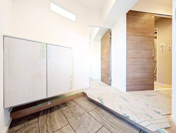 玄関 シューズボックスを完備した玄関です。