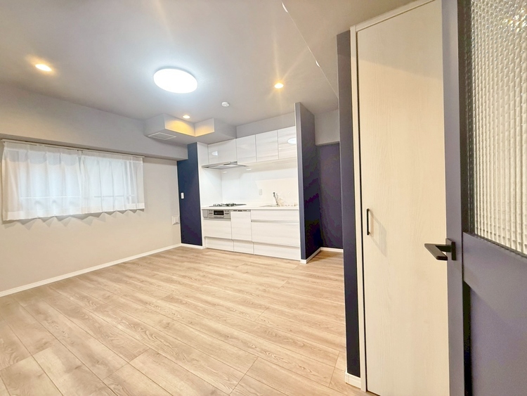 居間 豊かな居住性と、安心感を満たすクオリティが見事に調和した住空間。