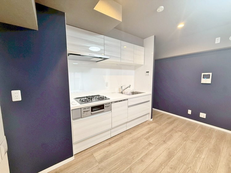 キッチン 洗練されたスタイリッシュなデザイン性と使いやすさを備えた仕様。