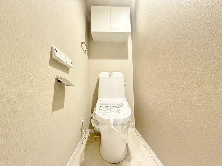 トイレ 暮らしの中のさりげないひとときの快適さにも、こだわりを、持って設備を配しております。