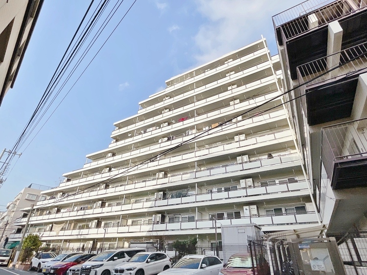 外観 現地に足をお運びいただいた際には、周辺散策などをお勧めいたします。