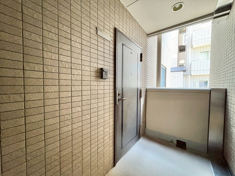 玄関 玄関を開ければ、そこは安らぎのご自宅。