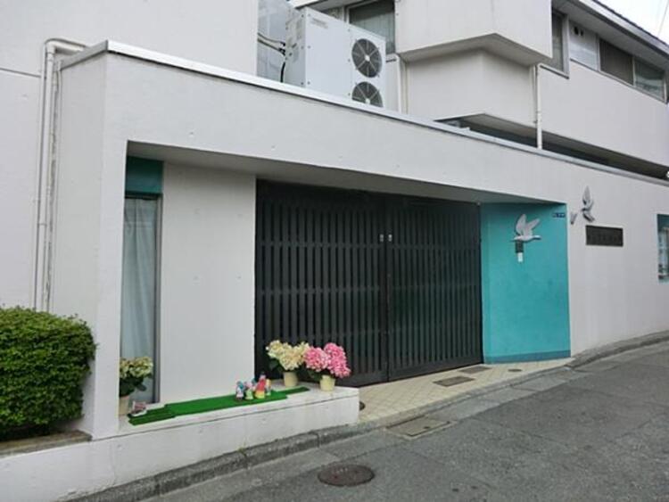 周辺 サムエル幼稚園 460m