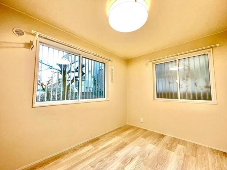 内装 自由度が高いので家具やレイアウトでお好みの空間を創り上げられます。