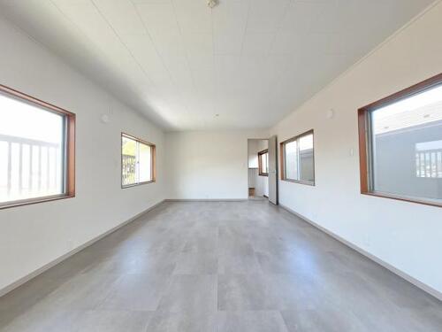 神奈川区七島町　中古一戸建ての物件画像