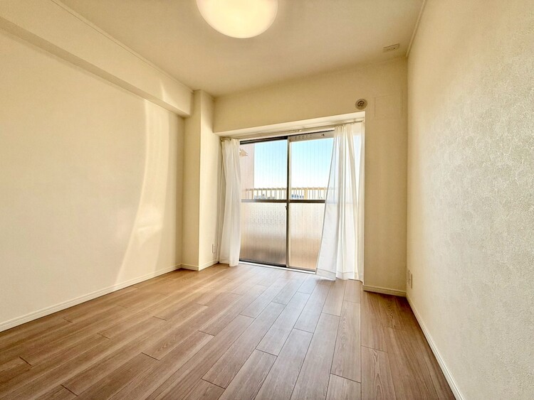 その他 清かで艶やかな時間をもたらしてくれる室内です。