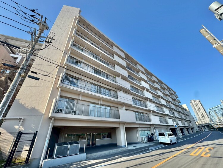 その他 飽きのこないシンプルモダンな外観です。