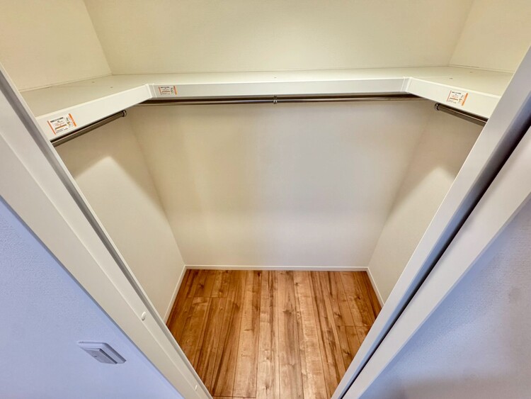その他 収納スペースが付いていて、お部屋を広く使っていただけます。