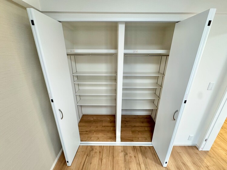 その他 家電やスーツケース、ストック品など何でも片付く嬉しい空間です。