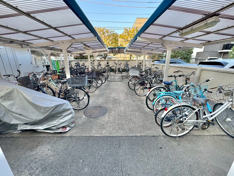 その他 駐輪場も綺麗に整頓されています。※空き状況は都度ご確認下さい。