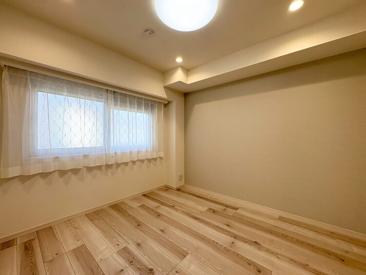 その他 清かで艶やかな時間をもたらしてくれる室内です。