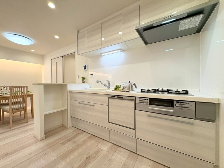 その他 使いやすくスタイリッシュなキッチン空間になっております。