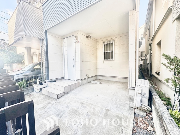 外観 家族みんなの笑顔が、笑い声が絶えない幸せいっぱいのこの場所で新たな生活が始まる。