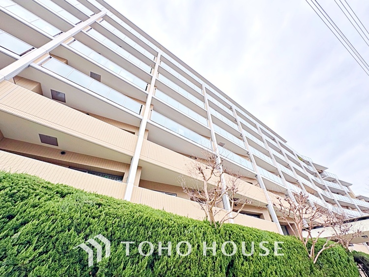 外観 使いやすく、明るい洋室に仕上がります。子供部屋や趣味のお部屋にご利用できます。ご自身で家具などを配置し、素敵な空間を創り上げられます。