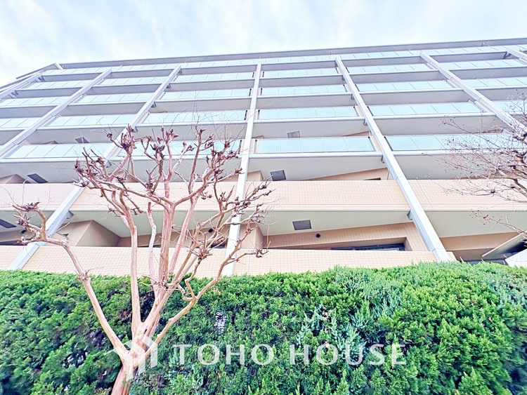 その他 使いやすく、明るい洋室に仕上がります。子供部屋や趣味のお部屋にご利用できます。ご自身で家具などを配置し、素敵な空間を創り上げられます。