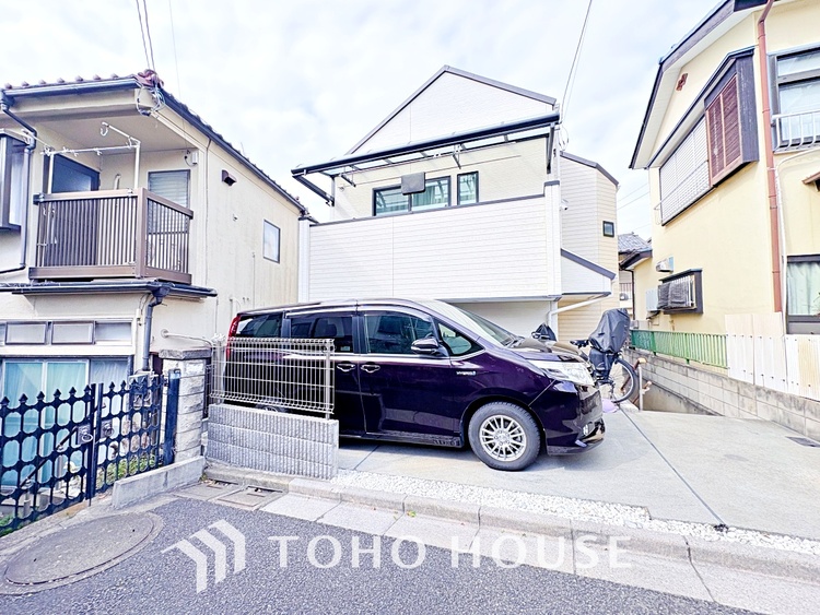 外観 感性を育むプライベートルームはシンプルでスマートな空間。好みの空間で読書をしたり、音楽を聞いたりと一人の時間も充実したものにできます。