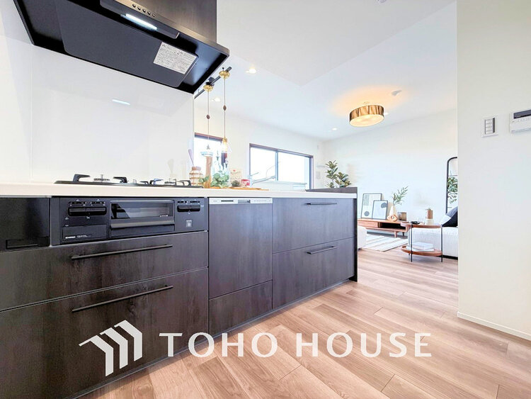 キッチン デザインと機能性を兼ね備えたシステムキッチン