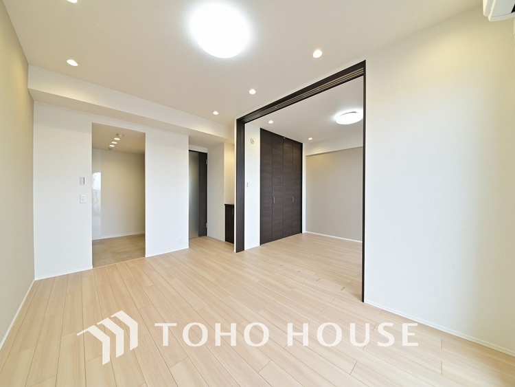 内装 ゆったりとくつろげる上質なリビングダイニング