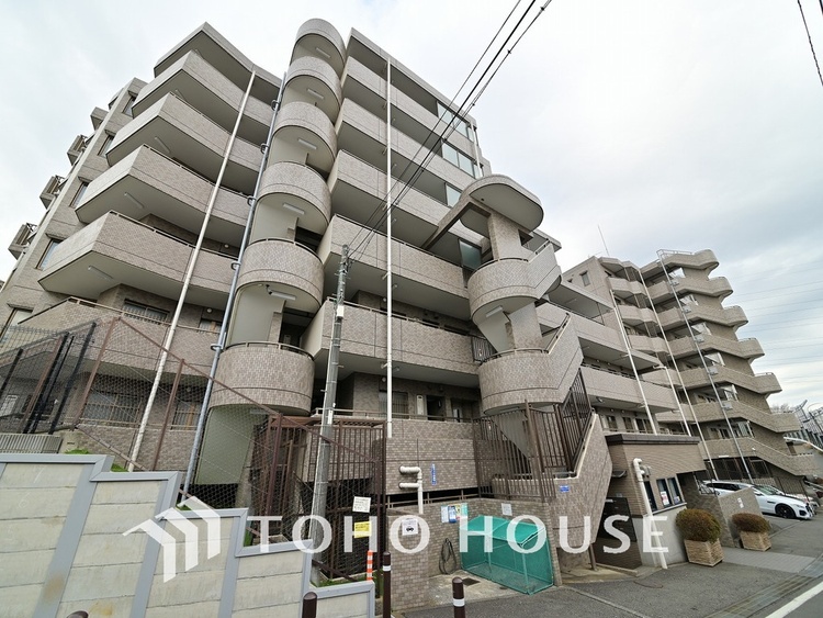 外観 〜最上階、南西向きのため陽当たり・眺望良好〜大切なペットと暮らすリノベーションマンション〜